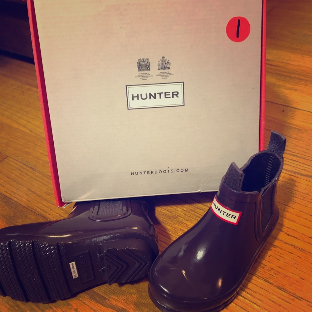 Hunter girl booties